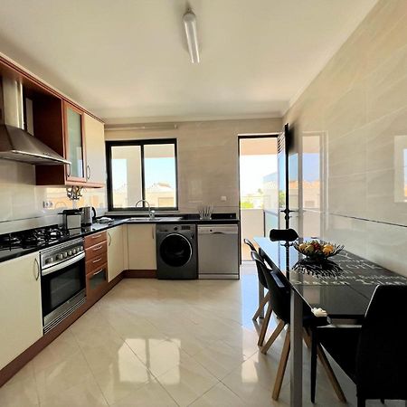 Faro Stylish 2 By Homing Apartment Ngoại thất bức ảnh