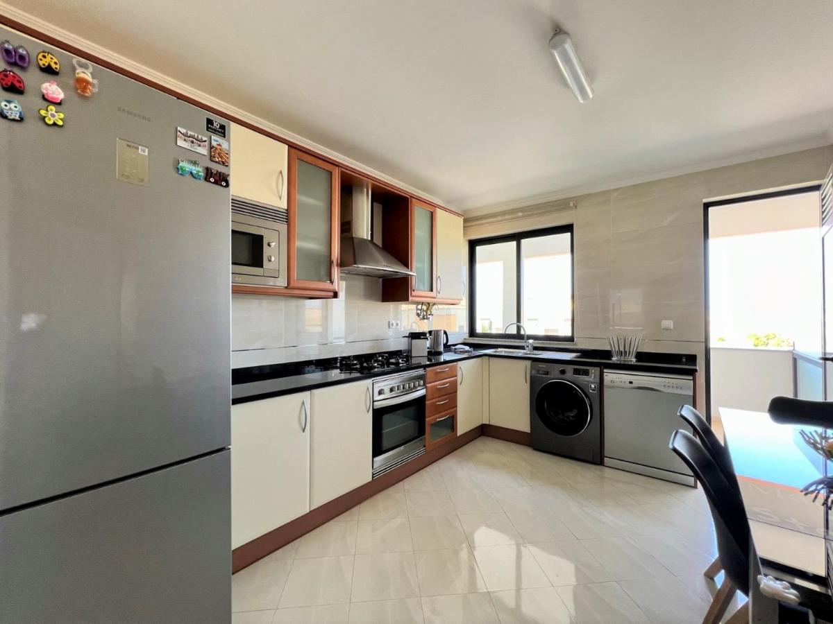 Faro Stylish 2 By Homing Apartment Ngoại thất bức ảnh