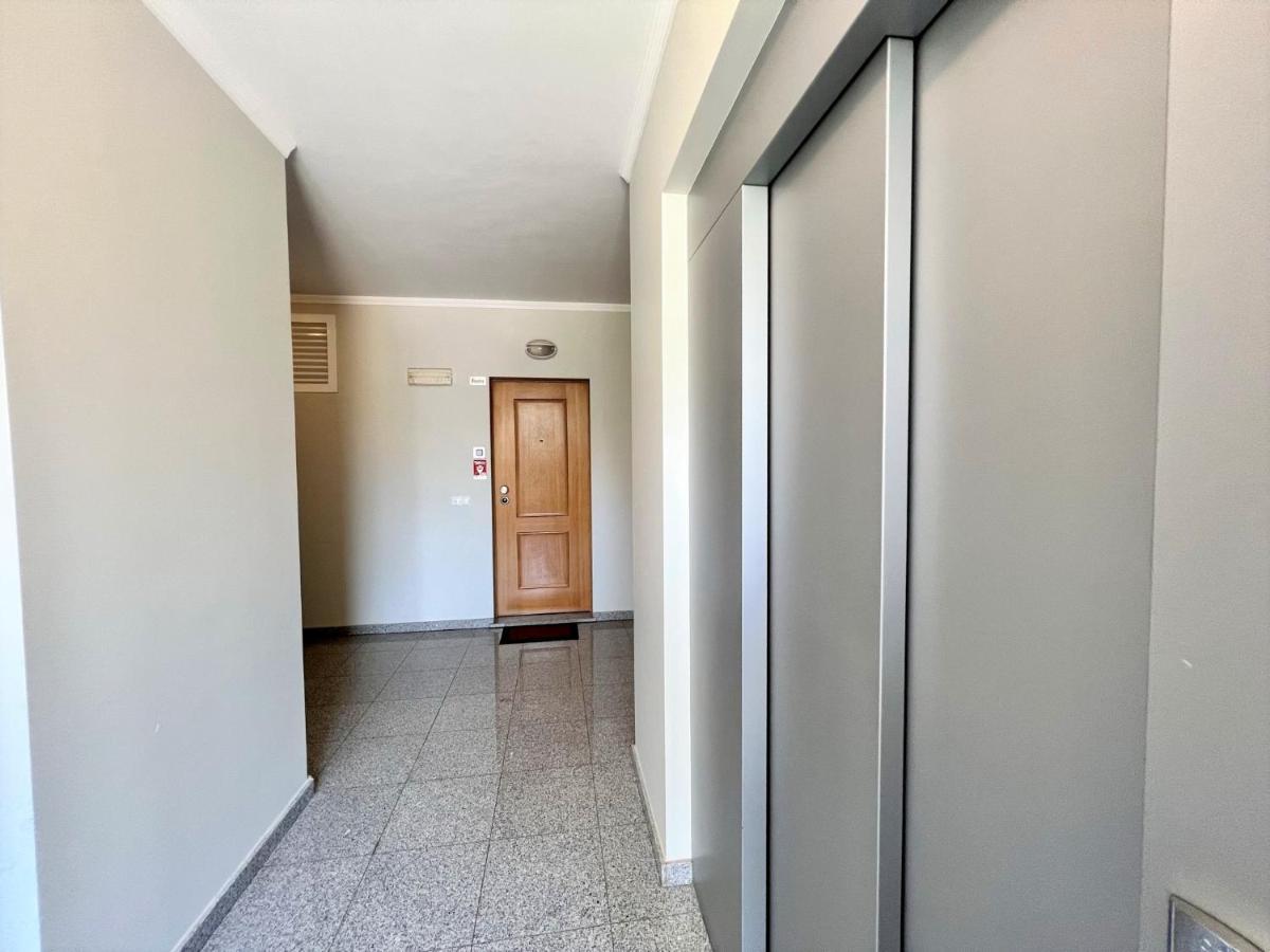 Faro Stylish 2 By Homing Apartment Ngoại thất bức ảnh