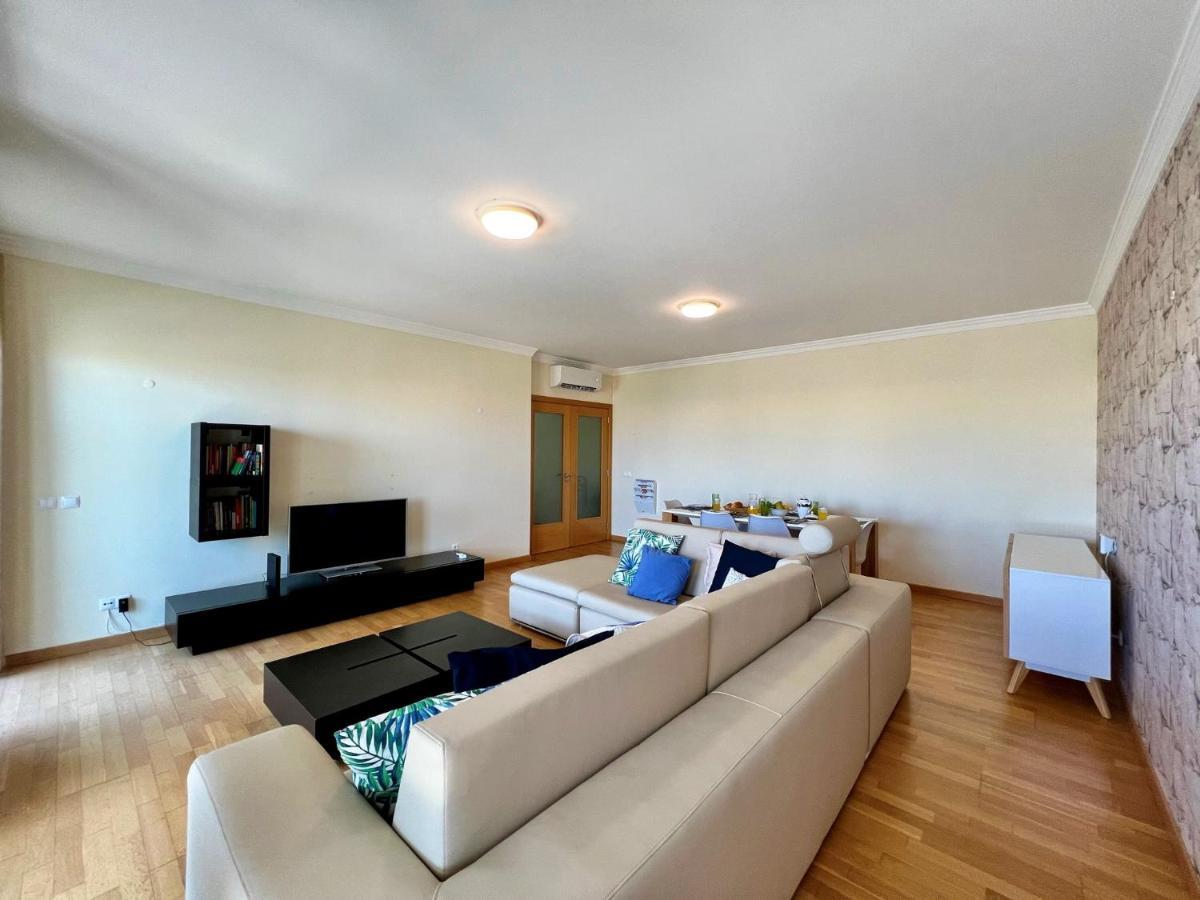 Faro Stylish 2 By Homing Apartment Ngoại thất bức ảnh